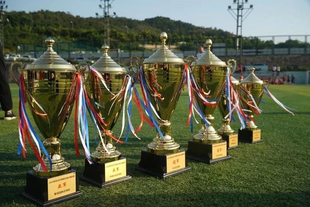 中国男篮险胜FMP，峥麟首秀浩然未登场，崔永熙7中1，姜伟泽4中0